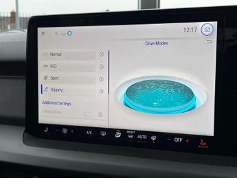 Ford Tourneo Courier 100kW Titanium 43kWh 5dr Auto