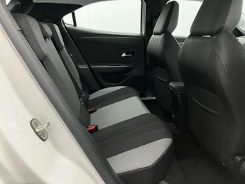 Vauxhall Mokka 100kW Design 50kWh 5dr Auto