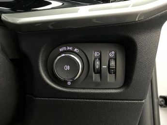 Vauxhall Mokka 100kW Design 50kWh 5dr Auto