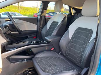 Ford Puma 123kW Premium 43kWh 5dr Auto