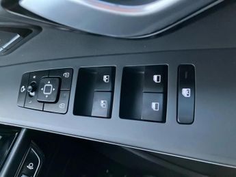 Kia Niro 150kW 4 65kWh 5dr Auto
