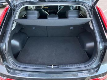 Kia Niro 150kW 4 65kWh 5dr Auto