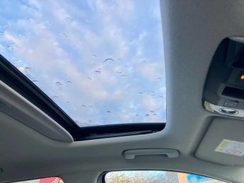 Kia Niro 150kW 4 65kWh 5dr Auto