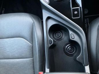 Kia Niro 150kW 4 65kWh 5dr Auto