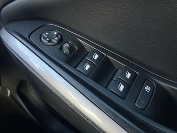 Vauxhall Grandland 1.5 Turbo D Ultimate 5dr Auto