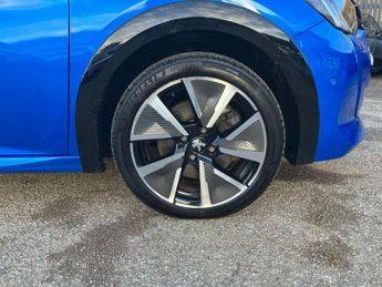 Peugeot 208 100kW GT Premium 50kWh 5dr Auto
