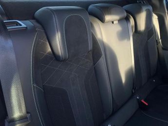 Peugeot 2008 100kW GT Premium 50kWh 5dr Auto