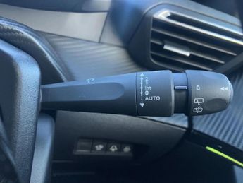 Peugeot 2008 100kW GT Premium 50kWh 5dr Auto
