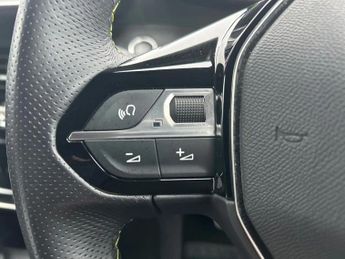 Peugeot 2008 115kW GT 54kWh 5dr Auto