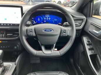 Ford Focus 1.0 EcoBoost Hybrid mHEV 155 ST-Line Vign 5dr Auto