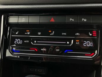 Volkswagen T-Roc 2.0 TSI 4MOTION R-Line 5dr DSG