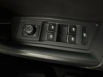 Volkswagen T-Roc 2.0 TSI 4MOTION R-Line 5dr DSG