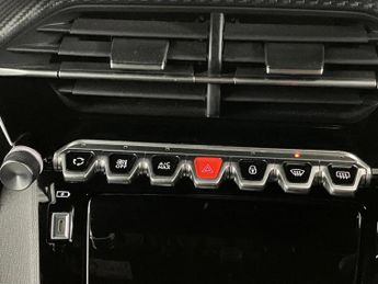 Peugeot 2008 1.2 PureTech 130 Allure Premium+ 5dr EAT8