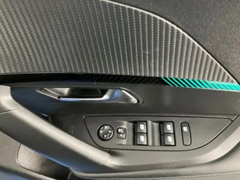 Peugeot 2008 1.2 PureTech 130 Allure Premium+ 5dr EAT8