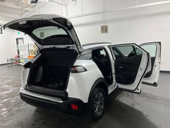 Peugeot 2008 100kW Active Premium+ 50kWh 5dr Auto