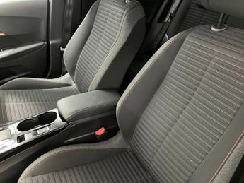 Peugeot 2008 100kW Active Premium+ 50kWh 5dr Auto