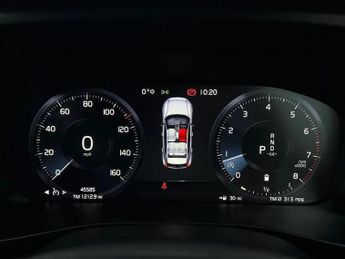 Volvo Xc40 2.0 B4P R DESIGN 5dr AWD Auto