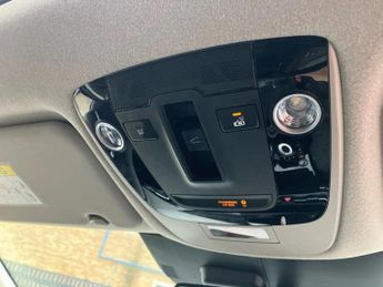 Kia Niro 150kW 4 65kWh 5dr Auto