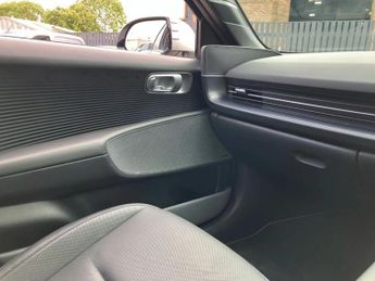 Hyundai Ioniq 6 168kW Ultimate 77kWh 4dr Auto