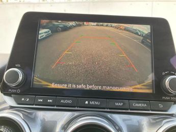 Nissan Juke 1.6 Hybrid N-Connecta 5dr Auto