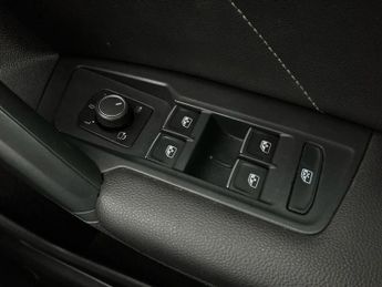 Volkswagen Tiguan 2.0 TSI 4Motion R-Line 5dr DSG
