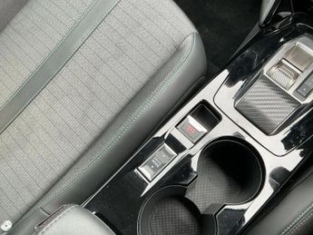 Peugeot 208 100kW Allure Premium + 50kWh 5dr Auto