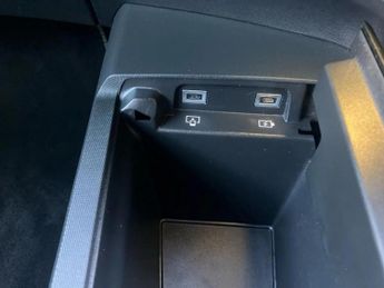 Peugeot 3008 157kW GT 73kWh 5dr Auto