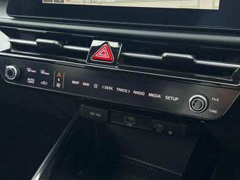 Kia Niro 150kW 4 65kWh 5dr Auto
