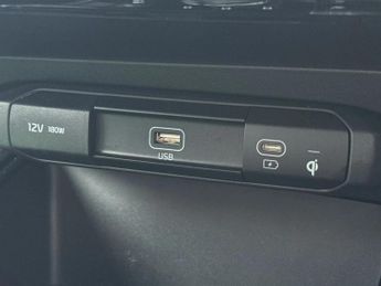 Kia Niro 150kW 4 65kWh 5dr Auto