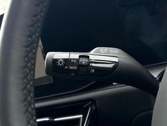 Kia Niro 150kW 4 65kWh 5dr Auto