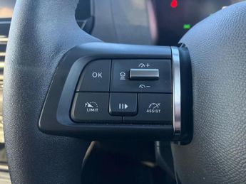 Citroen C4 100kW Shine Plus 50kWh 5dr Auto