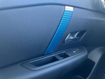 Citroen C4 100kW Shine Plus 50kWh 5dr Auto