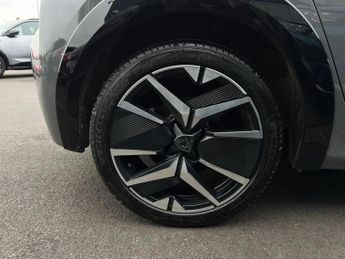 Peugeot 208 115kW GT 51kWh 5dr Auto