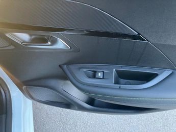 Peugeot 2008 1.2 PureTech 130 GT 5dr EAT8