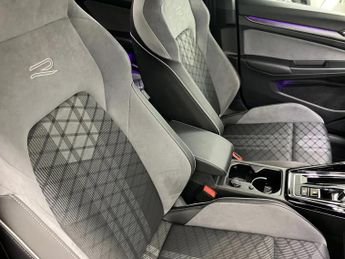 Volkswagen Golf 1.5 eTSI 150 R-Line 5dr DSG