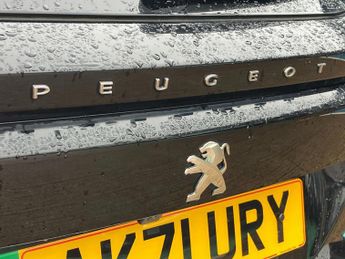 Peugeot 2008 100kW Allure Premium 50kWh 5dr Auto