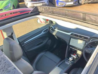 Mg Zs 115kW Trophy EV Long Range 73kWh 5dr Auto