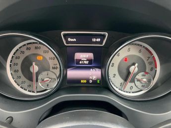 Mercedes-Benz Gla GLA 250 4Matic AMG Line 5dr Auto [Premium Plus]