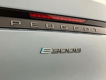 Peugeot 3008 157kW Allure 73kWh 5dr Auto