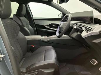 Peugeot 3008 157kW Allure 73kWh 5dr Auto