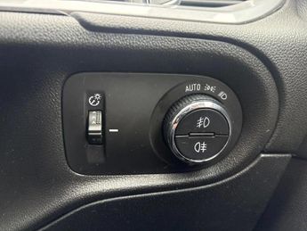 Vauxhall Grandland 1.5 Turbo D Ultimate 5dr Auto