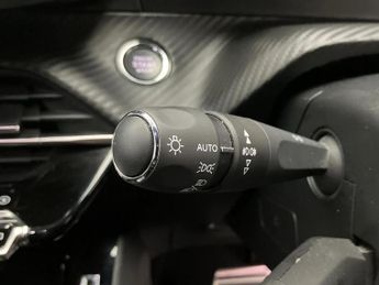 Peugeot 2008 100kW GT Premium 50kWh 5dr Auto