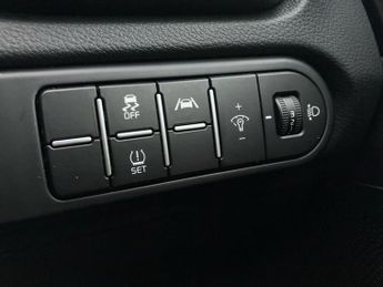 Kia Ceed 1.5T GDi ISG 138 GT-Line 5dr DCT