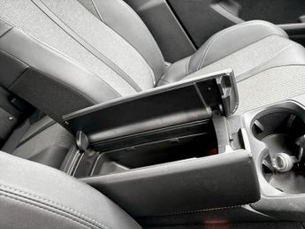 Peugeot 3008 1.2 PureTech Allure Premium+ 5dr EAT8