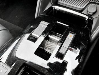 Citroen C4 100kW Shine Plus 50kWh 5dr Auto