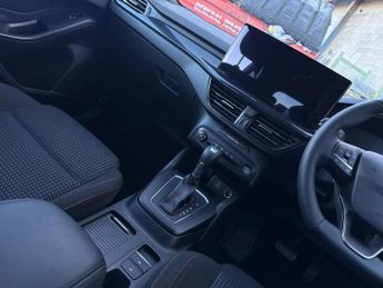 Ford Focus 1.0 EcoBoost Hybrid mHEV 155 ST-Line 5dr Auto