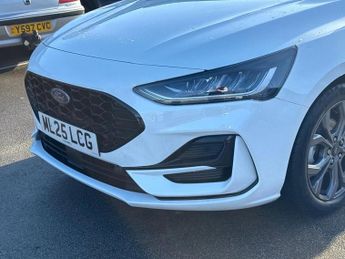 Ford Focus 1.0 EcoBoost Hybrid mHEV 155 ST-Line 5dr Auto
