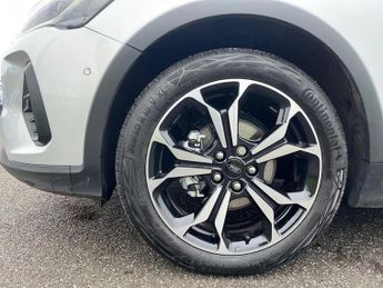 Ford Focus 1.0 EcoBoost Hybrid mHEV 155 Active X 5dr Auto