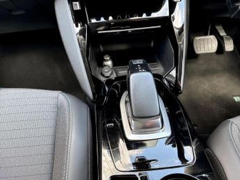 Peugeot 2008 100kW Allure Premium 50kWh 5dr Auto