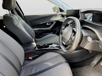 Peugeot 2008 100kW Allure Premium 50kWh 5dr Auto